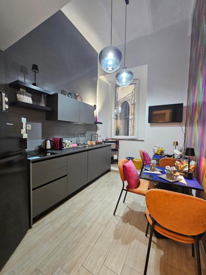 Daymoon House Vanvitelli, * Napels